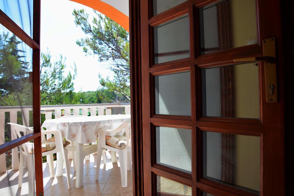 Apartments Joza Vir Εξωτερικό φωτογραφία