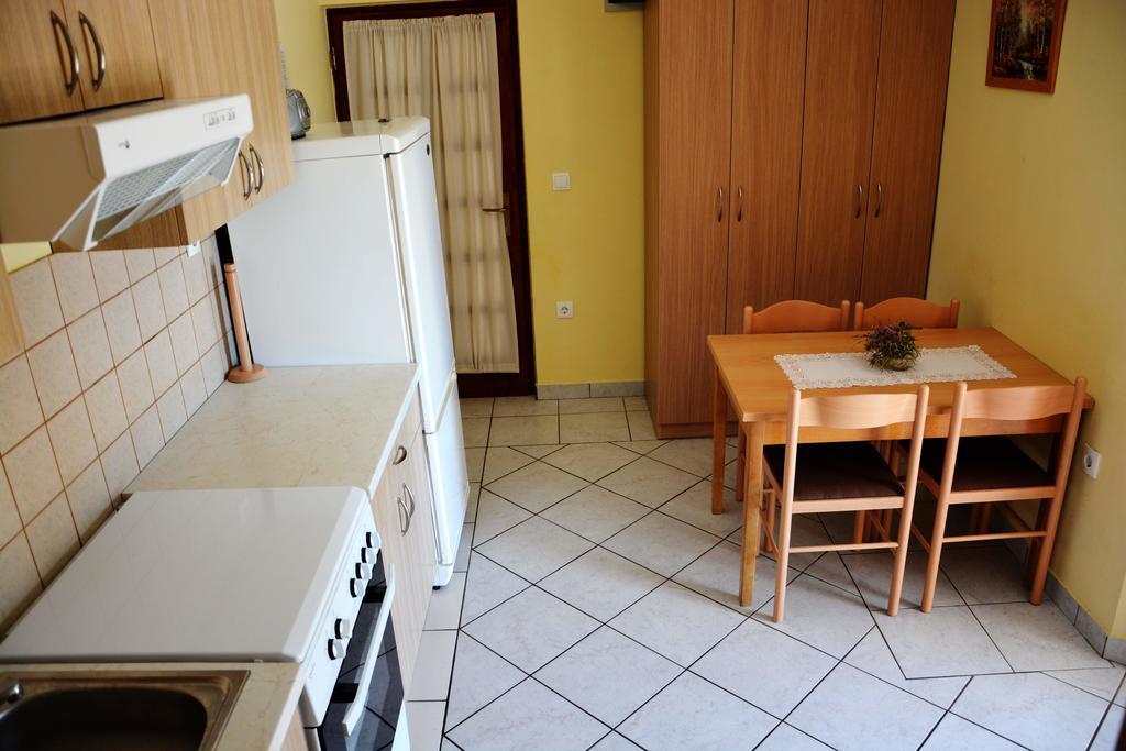 Apartments Joza Vir Εξωτερικό φωτογραφία