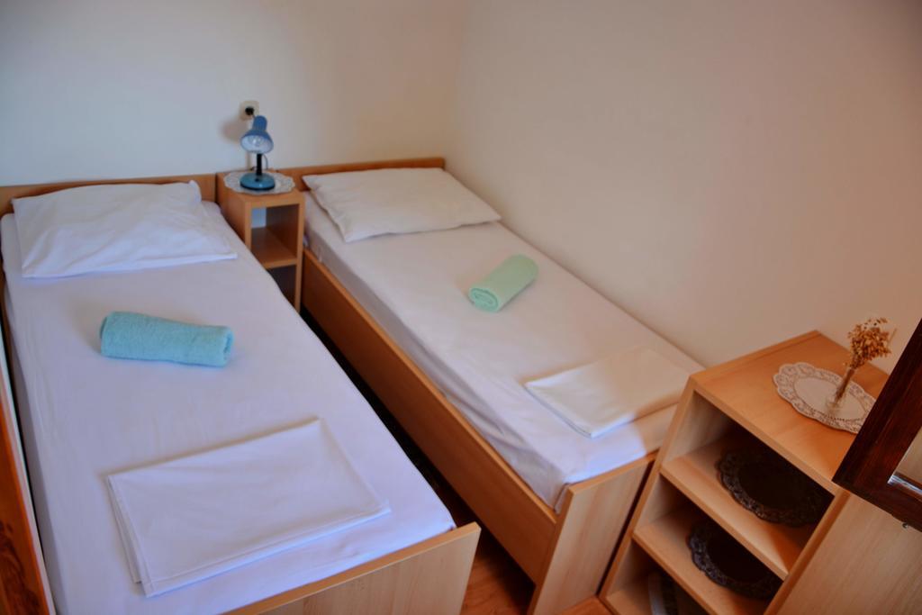 Apartments Joza Vir Εξωτερικό φωτογραφία