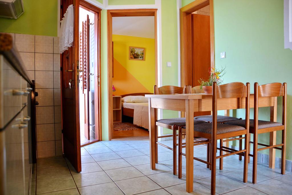Apartments Joza Vir Εξωτερικό φωτογραφία
