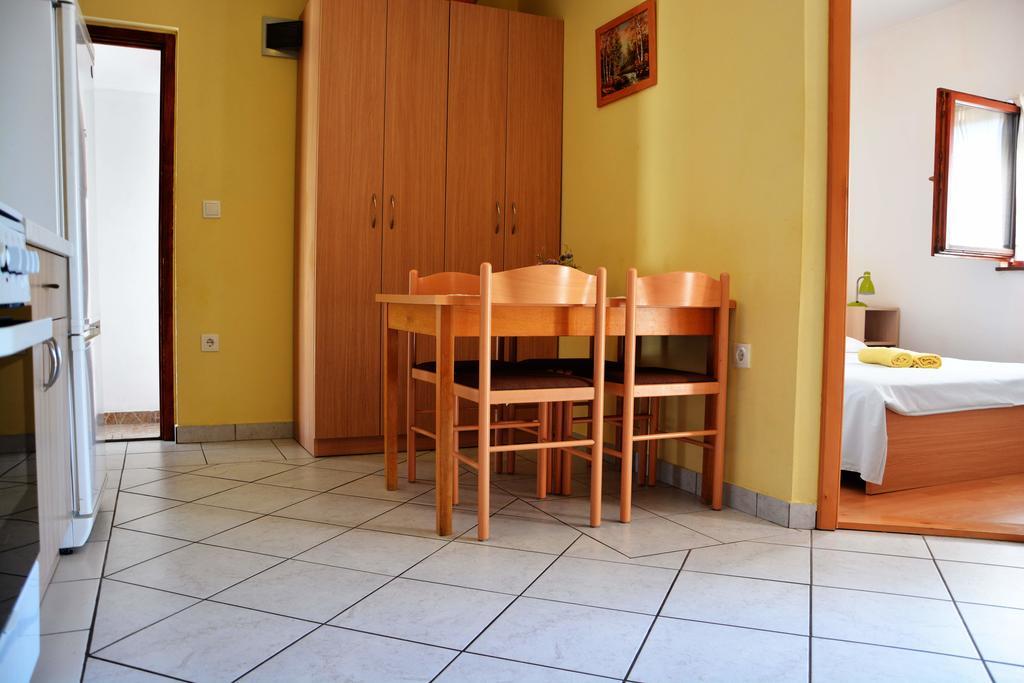 Apartments Joza Vir Εξωτερικό φωτογραφία