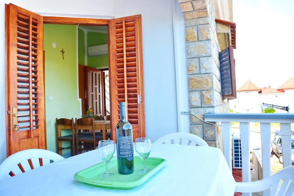 Apartments Joza Vir Εξωτερικό φωτογραφία